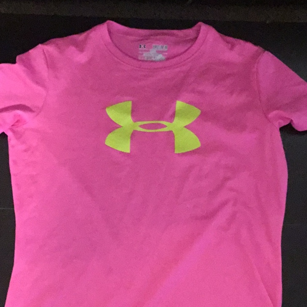 Under Armour T-shirt